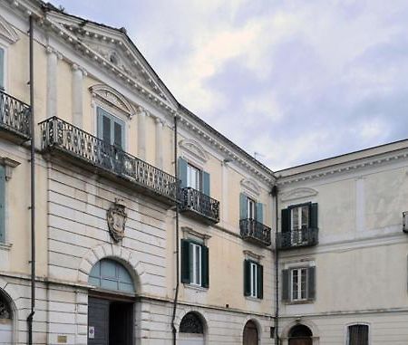 Il Palazzotto Isernia Exterior foto
